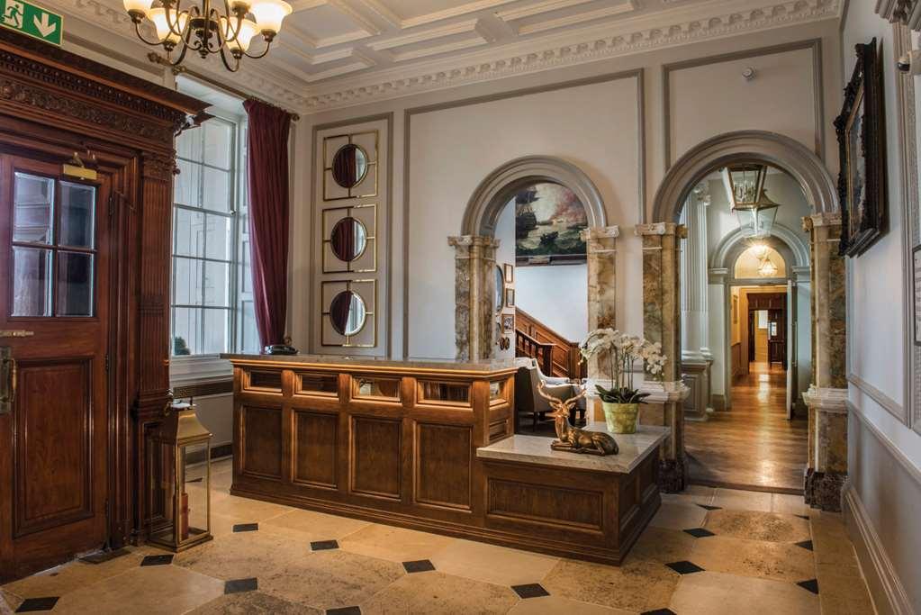 Hotel De Vere Wokefield Estate Reading