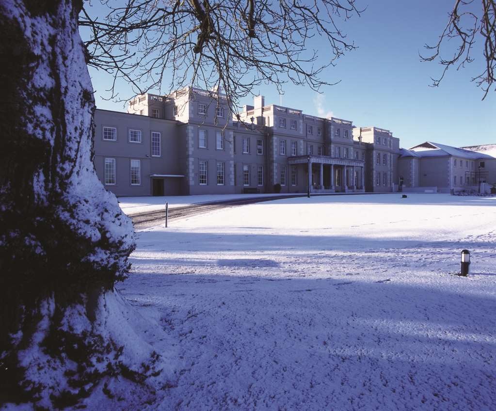 De Vere Wokefield Estate Hotel 4*