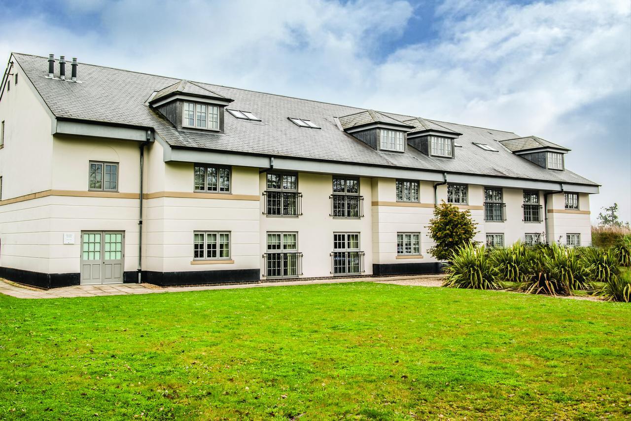 De Vere Wokefield Estate Hotel